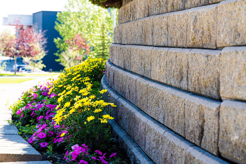 home retaining walls landscaping